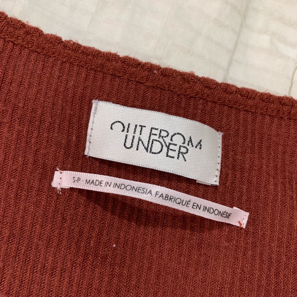 Urban Outfitters - Maroon Top - Picture 7 of 7